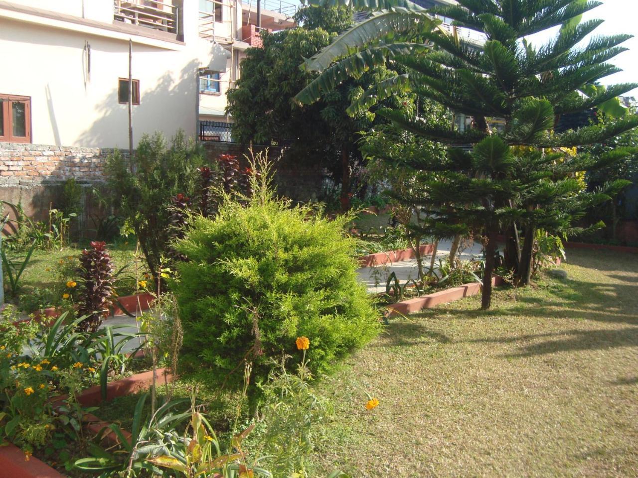Geo Guest House Pokhara Eksteriør bilde