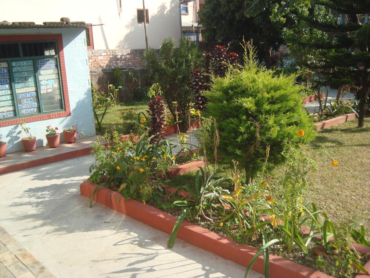Geo Guest House Pokhara Eksteriør bilde