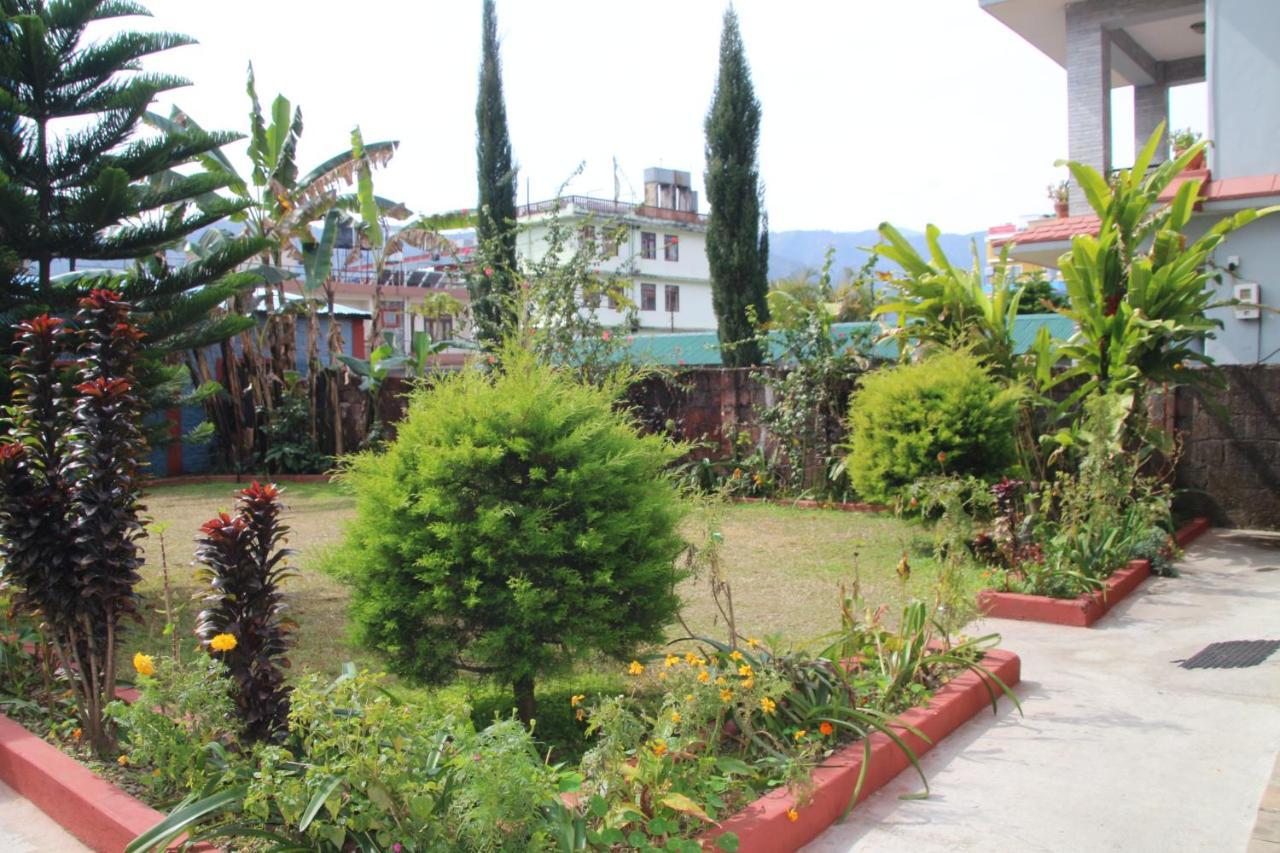 Geo Guest House Pokhara Eksteriør bilde
