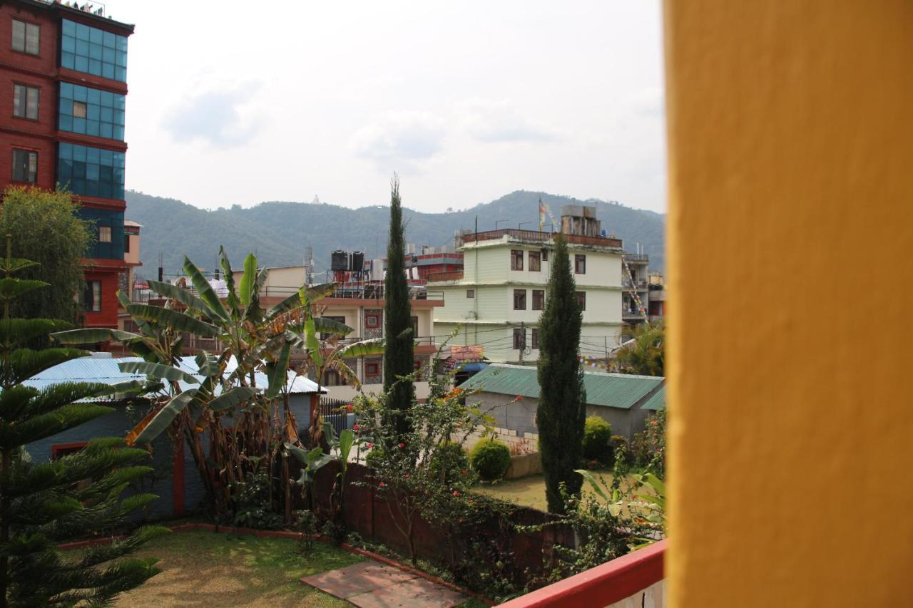 Geo Guest House Pokhara Eksteriør bilde