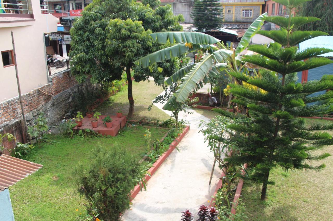 Geo Guest House Pokhara Eksteriør bilde