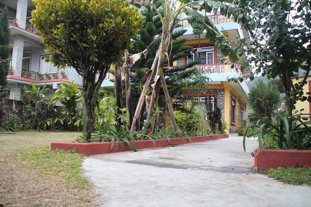 Geo Guest House Pokhara Eksteriør bilde