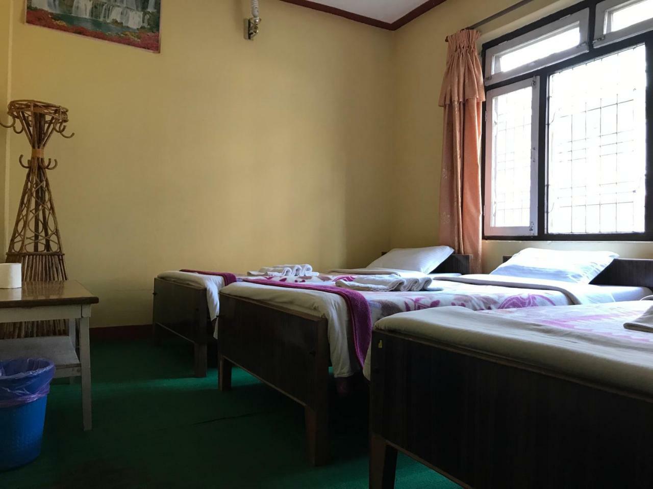 Geo Guest House Pokhara Eksteriør bilde