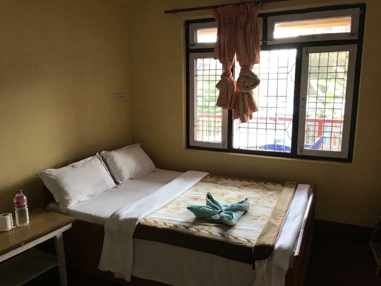 Geo Guest House Pokhara Eksteriør bilde