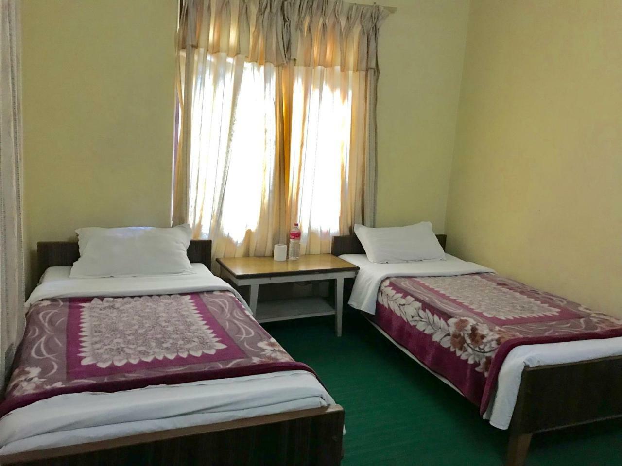 Geo Guest House Pokhara Eksteriør bilde